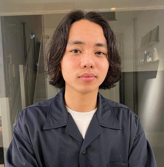 ナチュラルウェーブが丁度いい！ミディアムヘア