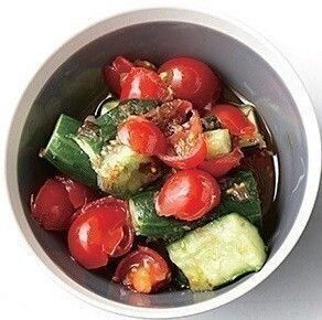 きゅうりとプチトマトのおかかあえ