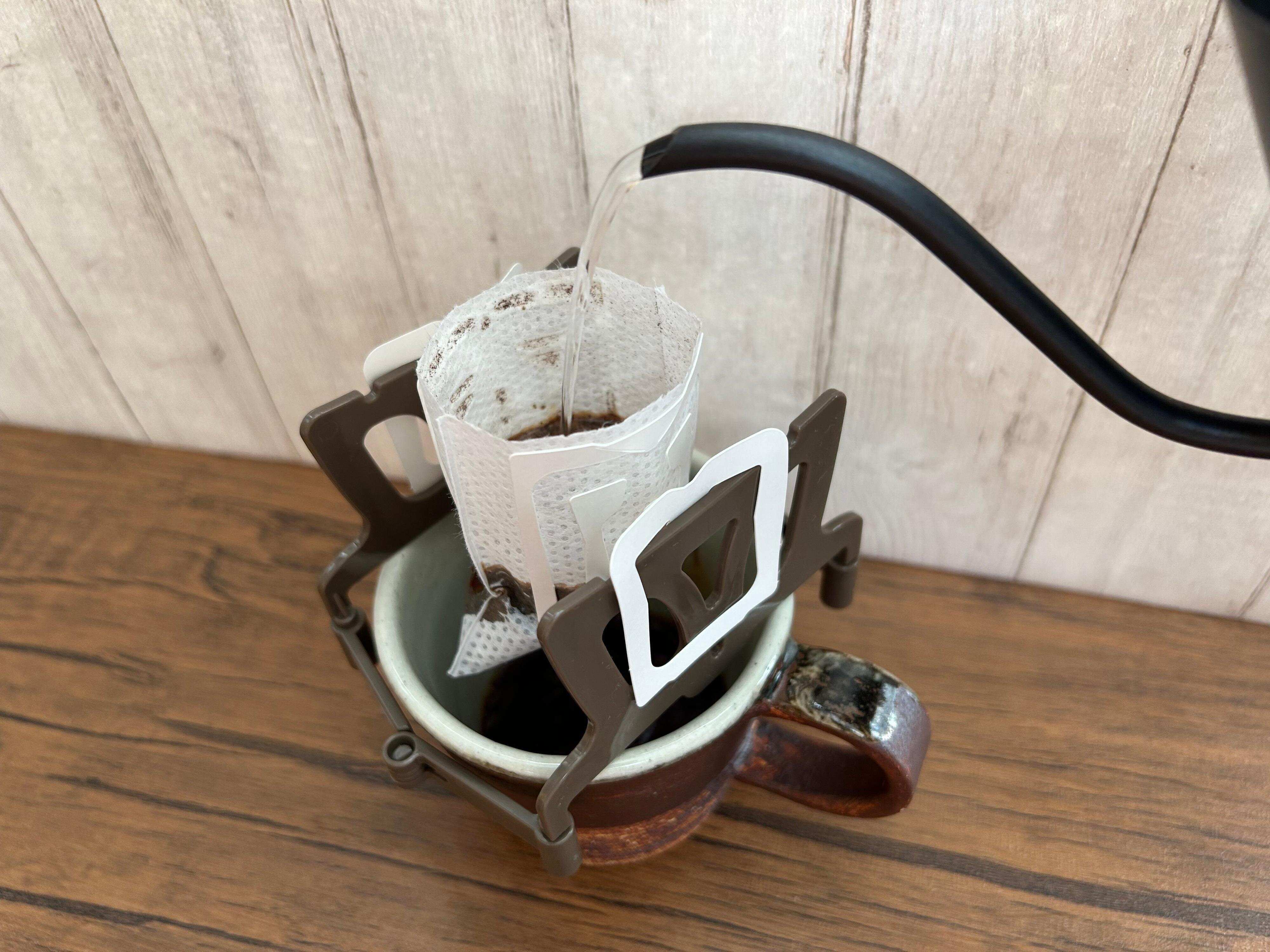 セリア　ドリップバッグスタンド