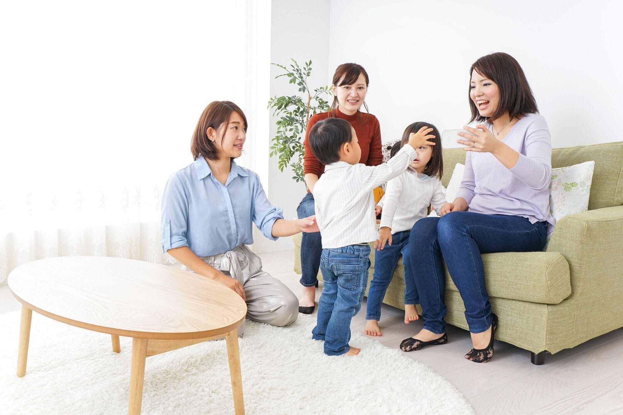 近所の女性画像