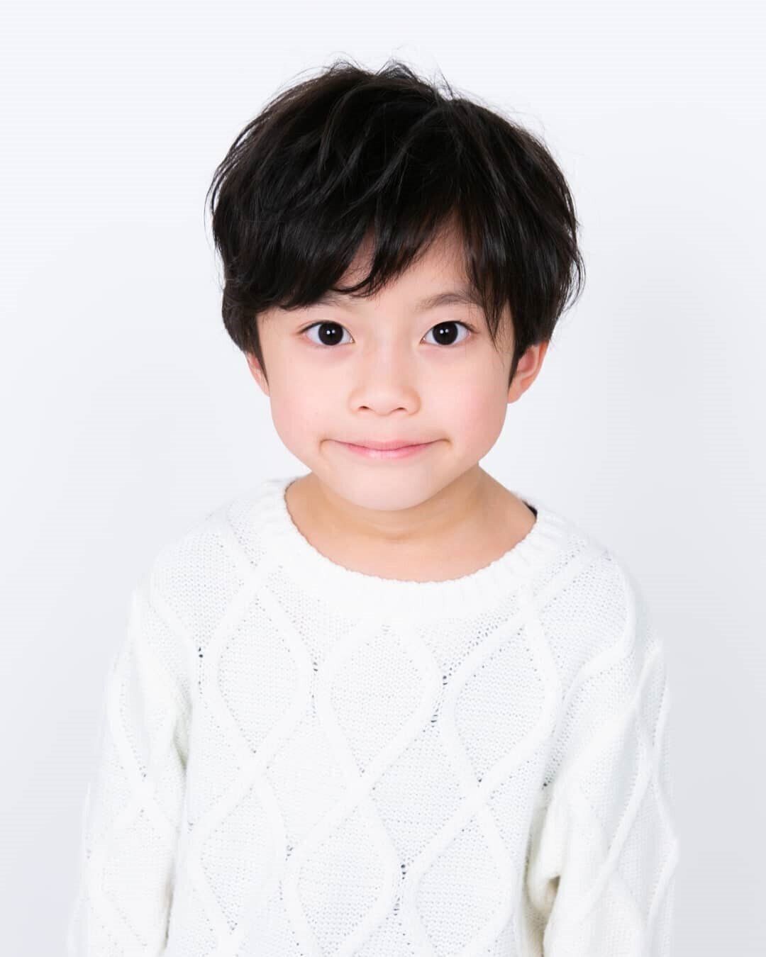 おしゃれ小学生男子の髪型・ヘアカタログ！トップにアレンジを加えて周りと差のつくヘアスタイルに