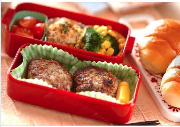  前日準備で朝ラクハンバーグ弁当