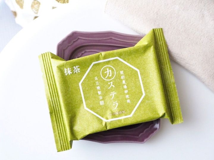 シャトレーゼ「抹茶カステラ(五三焼製法)」商品写真