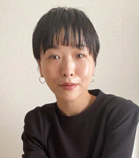 大人のモードな雰囲気に！コンパクトマッシュショート