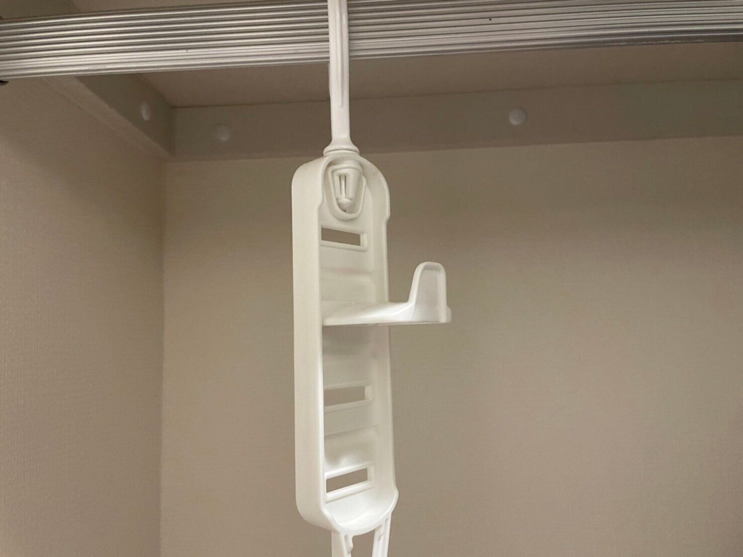 フックの位置が調整可能で便利