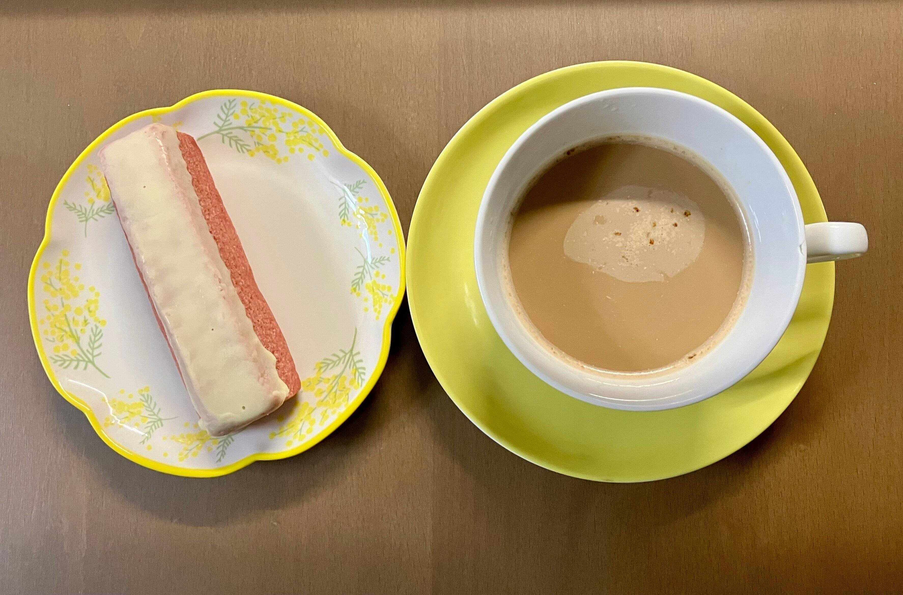 バウムとカフェラテ