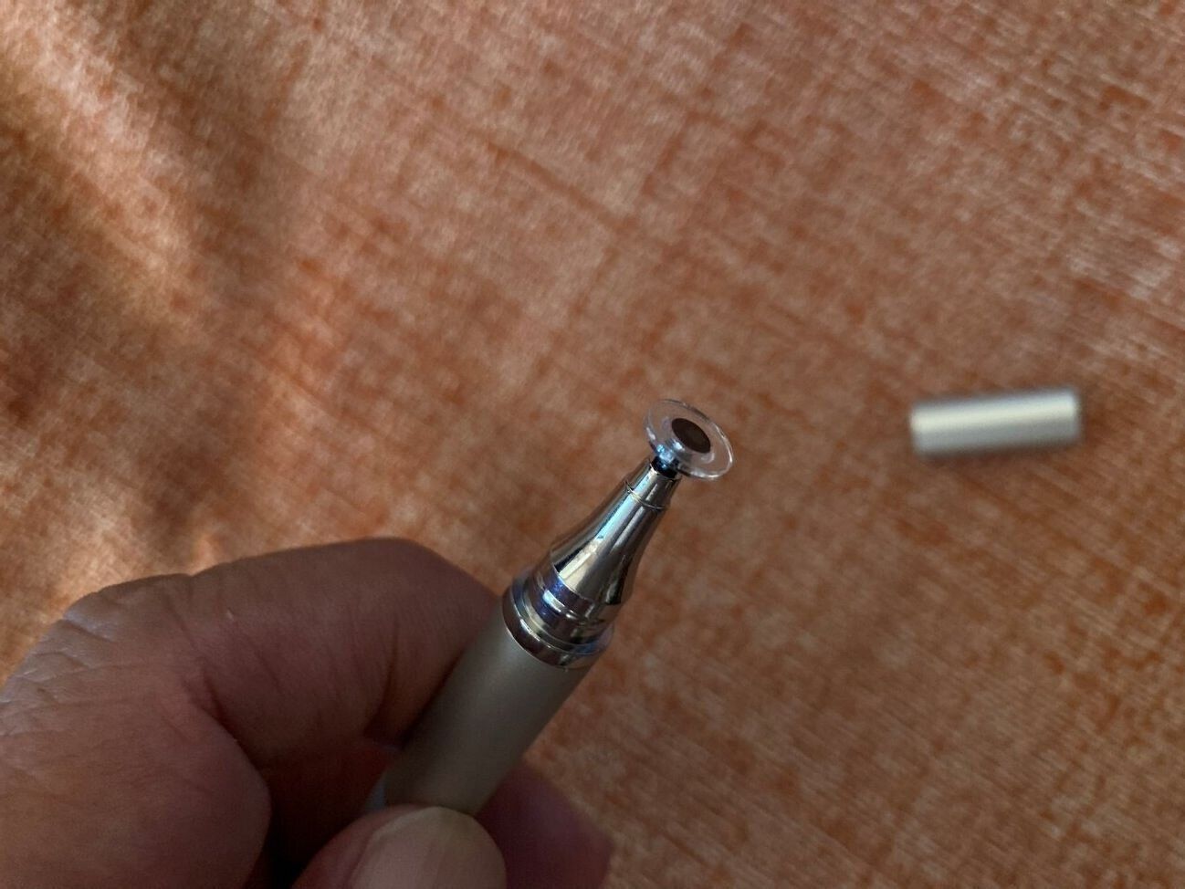 100均と思えない反応の良さが特徴のタッチペン