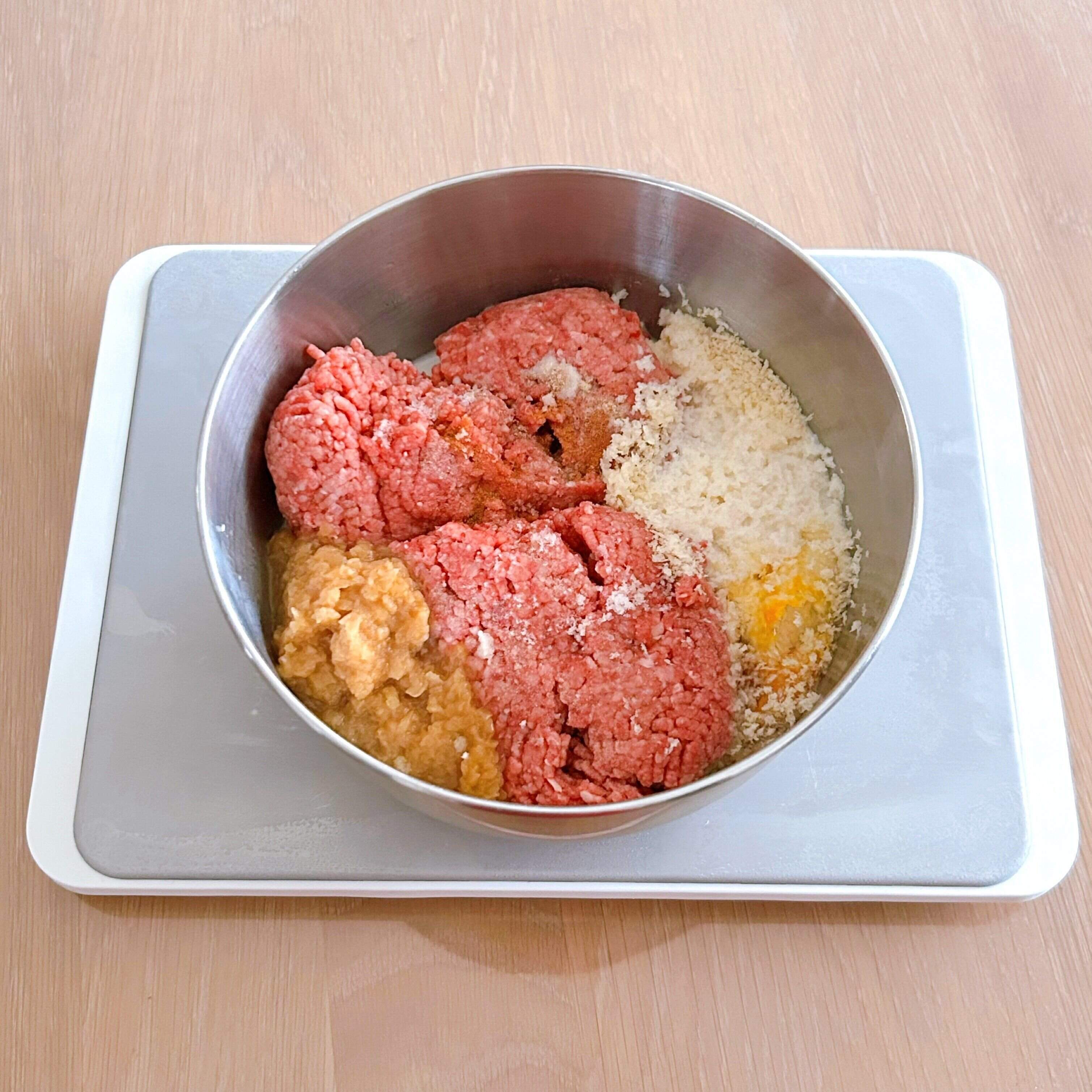 3.ハンバーグづくり