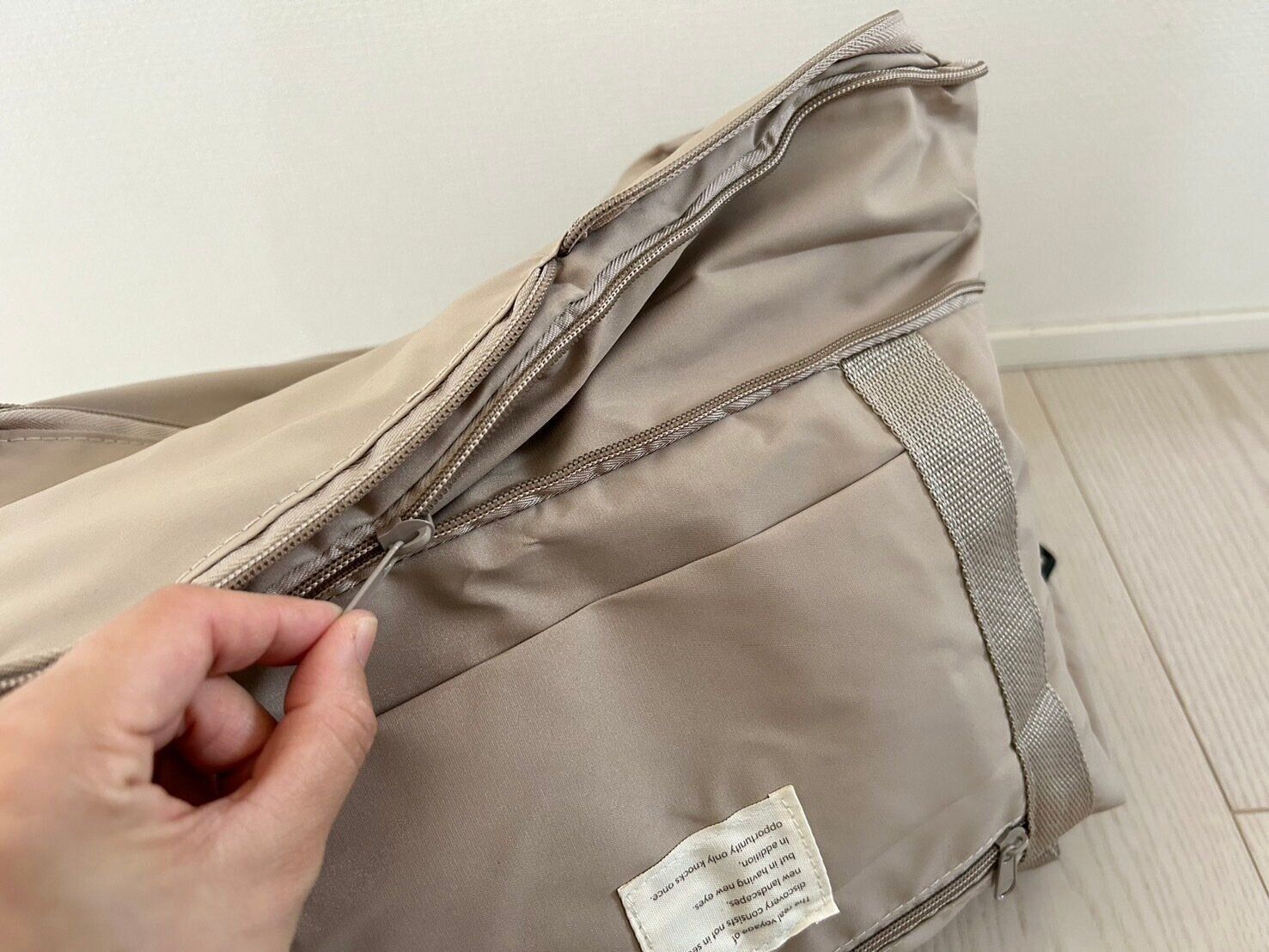 【3COINS】旅行時に持っていきたい！キャリーケースでのお出かけに便利なバッグ！