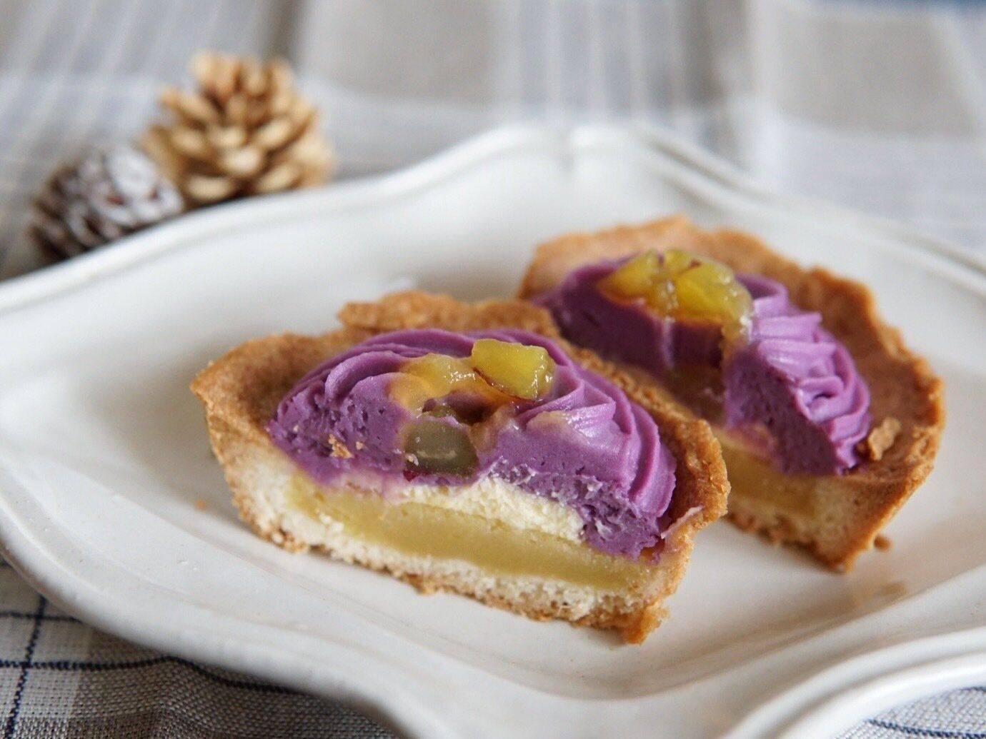 紫いものタルト