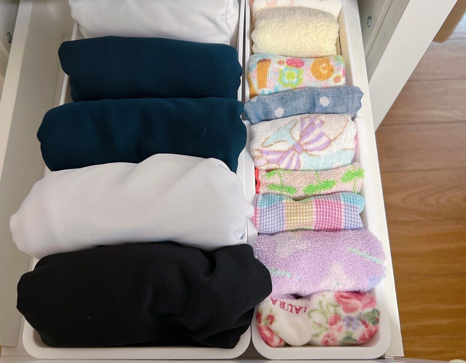 シンデレラフィットが叶うセリアの伸縮収納トレーが優秀すぎ！