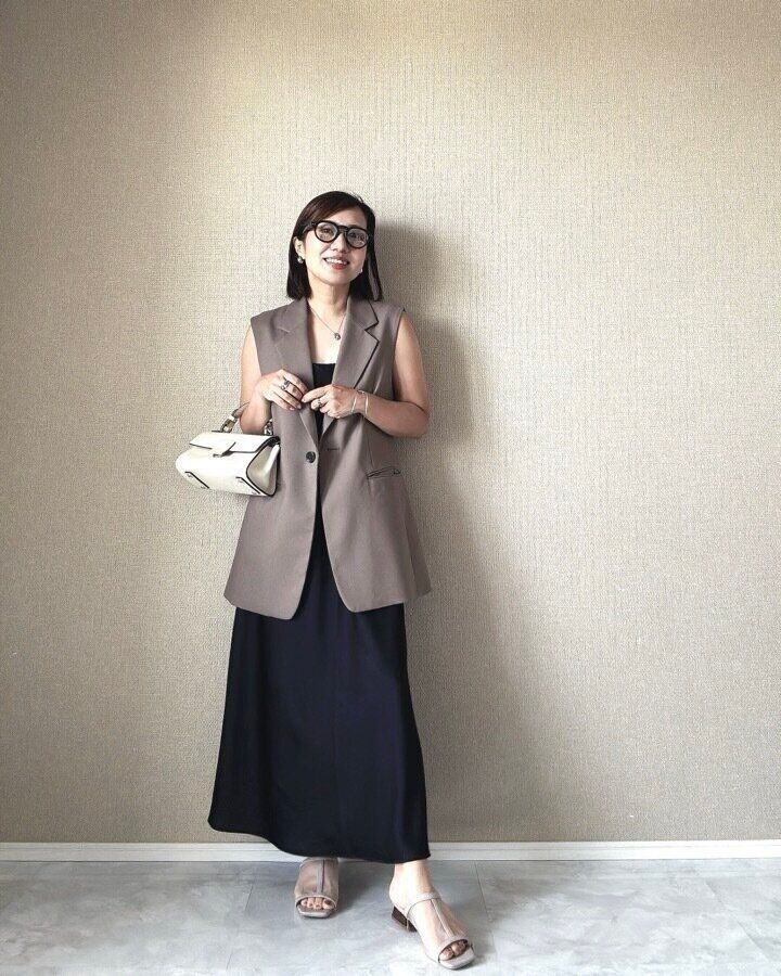 ユニクロ　サテンキャミソールワンピース