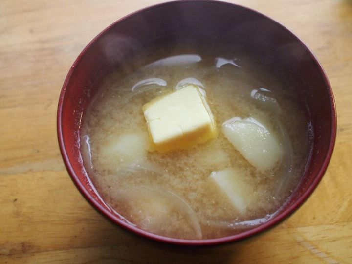 味噌汁にバター…じつは合うんです!絶対試したくなる「いつもの料理にひと工夫」のアイデア6選