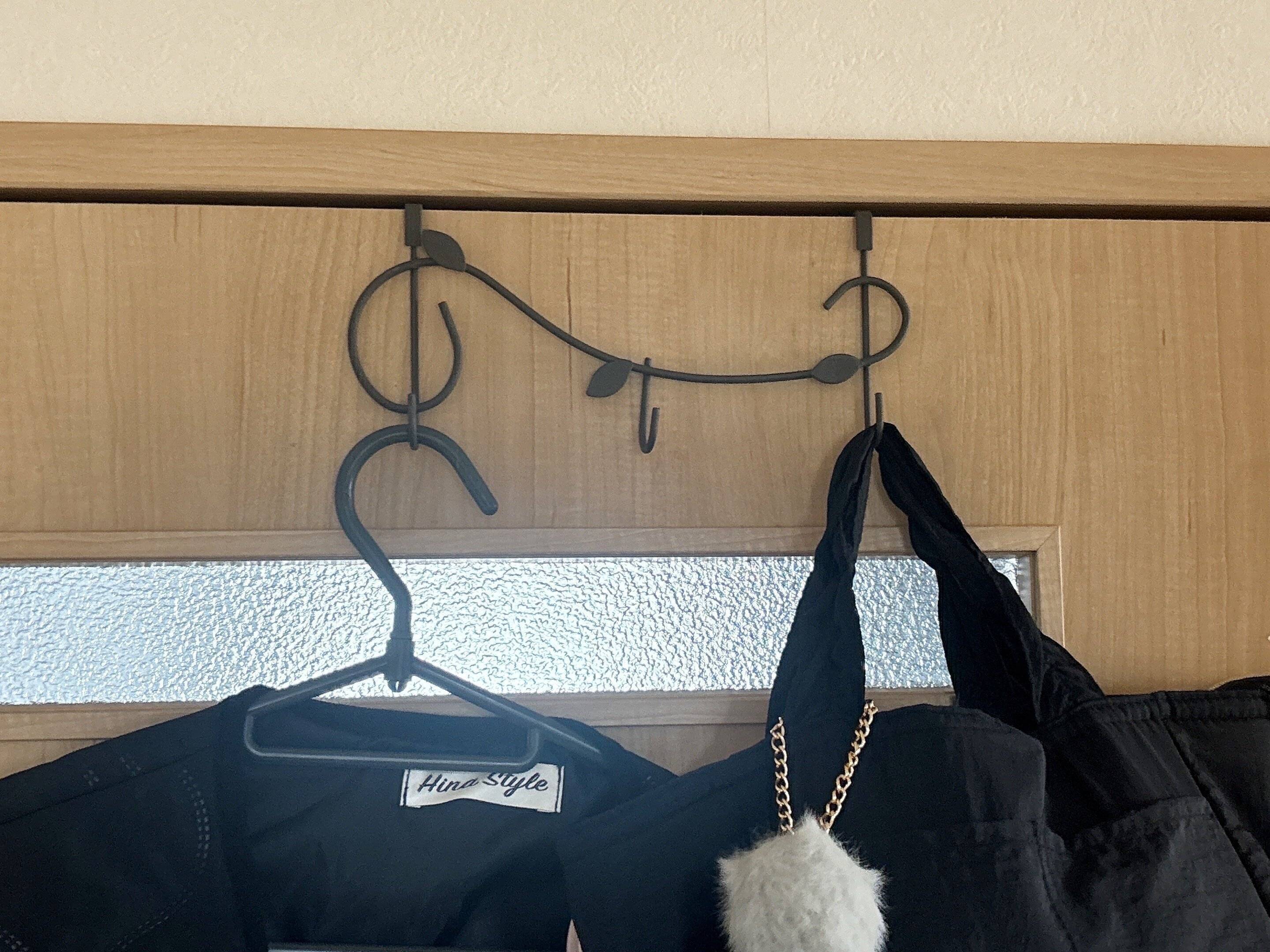 セリアドアフックリーフ