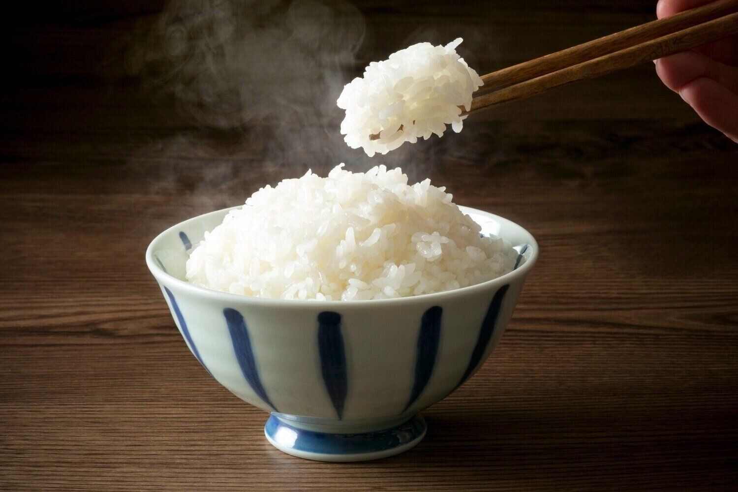 【管理栄養士が解説】米の賞味・消費期限ってあるの？食べられるかどうかの判断基準、古い米をおいしく食べるポイントもご紹介