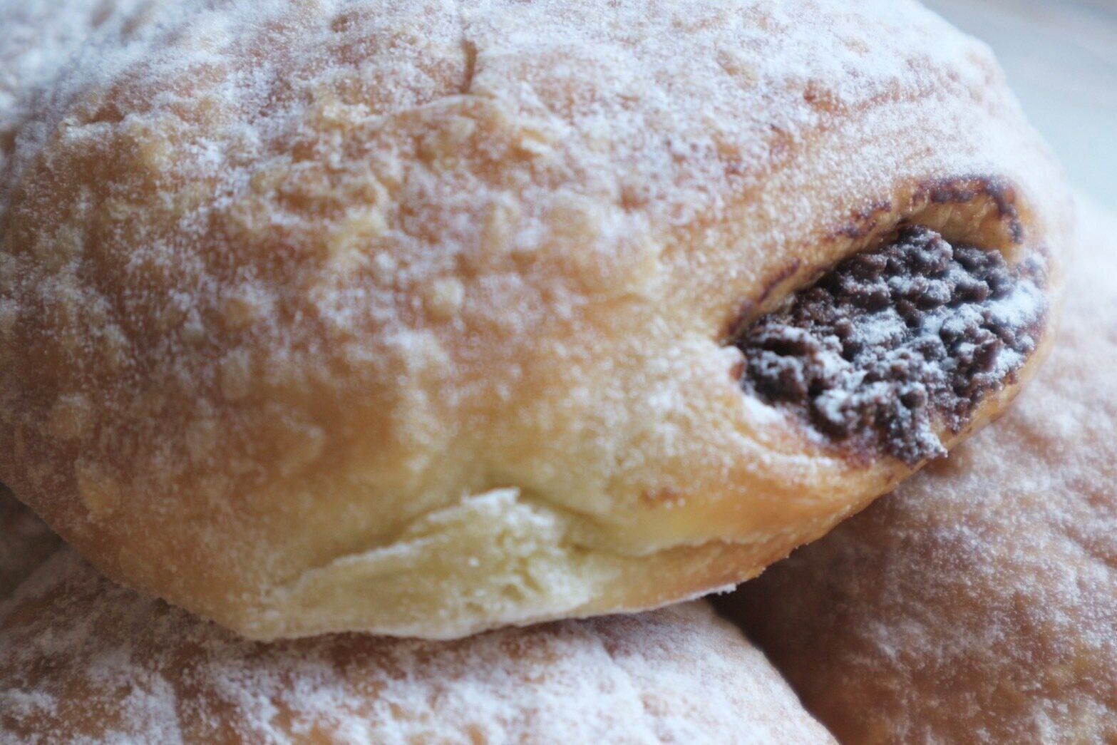 デニッシュチョココルネ