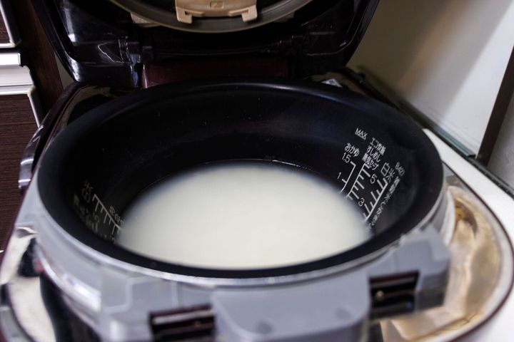 炊飯器で炊く