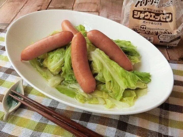 キャベツとウィンナーの白だし煮