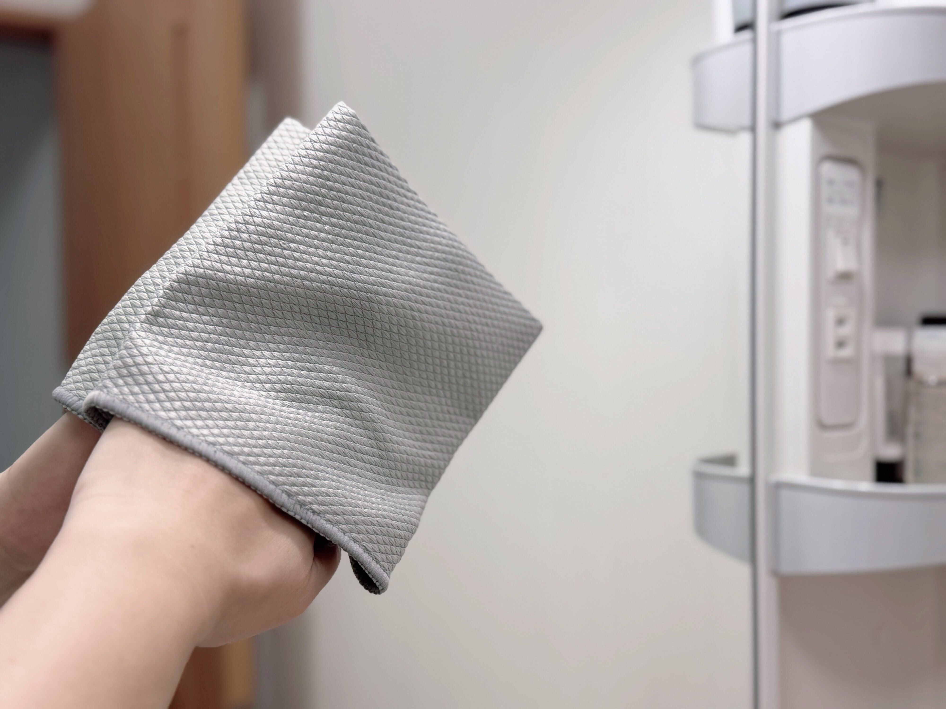 3．おそうじクロス（窓ガラス・鏡）