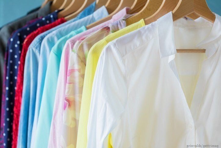 ハンガーにかかった服