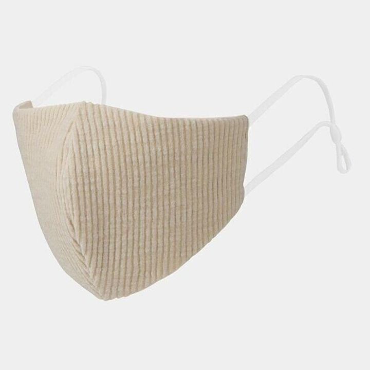 GU「高機能フィルター入りFASHION MASK(GU DRY素材使用)リブ」
