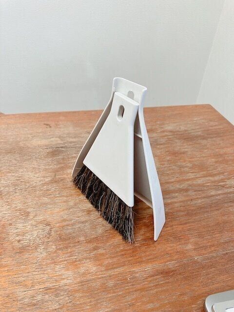 無印　ほうき　ちりとり　卓上