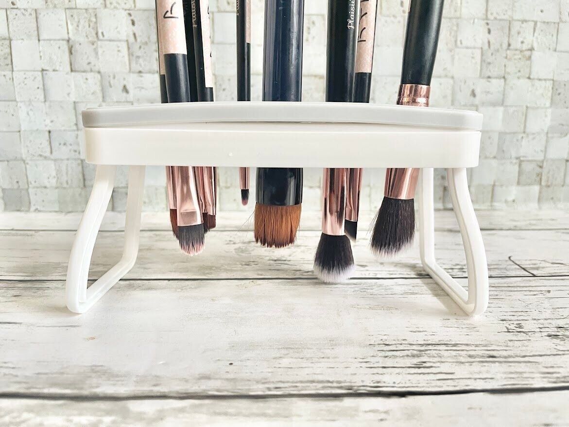 洗ったブラシを乾燥させるのにとても便利！