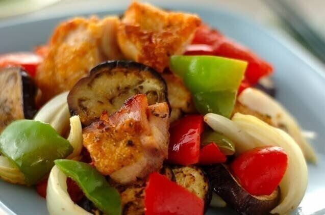 チキンと野菜のオーブン焼きハーブ風味