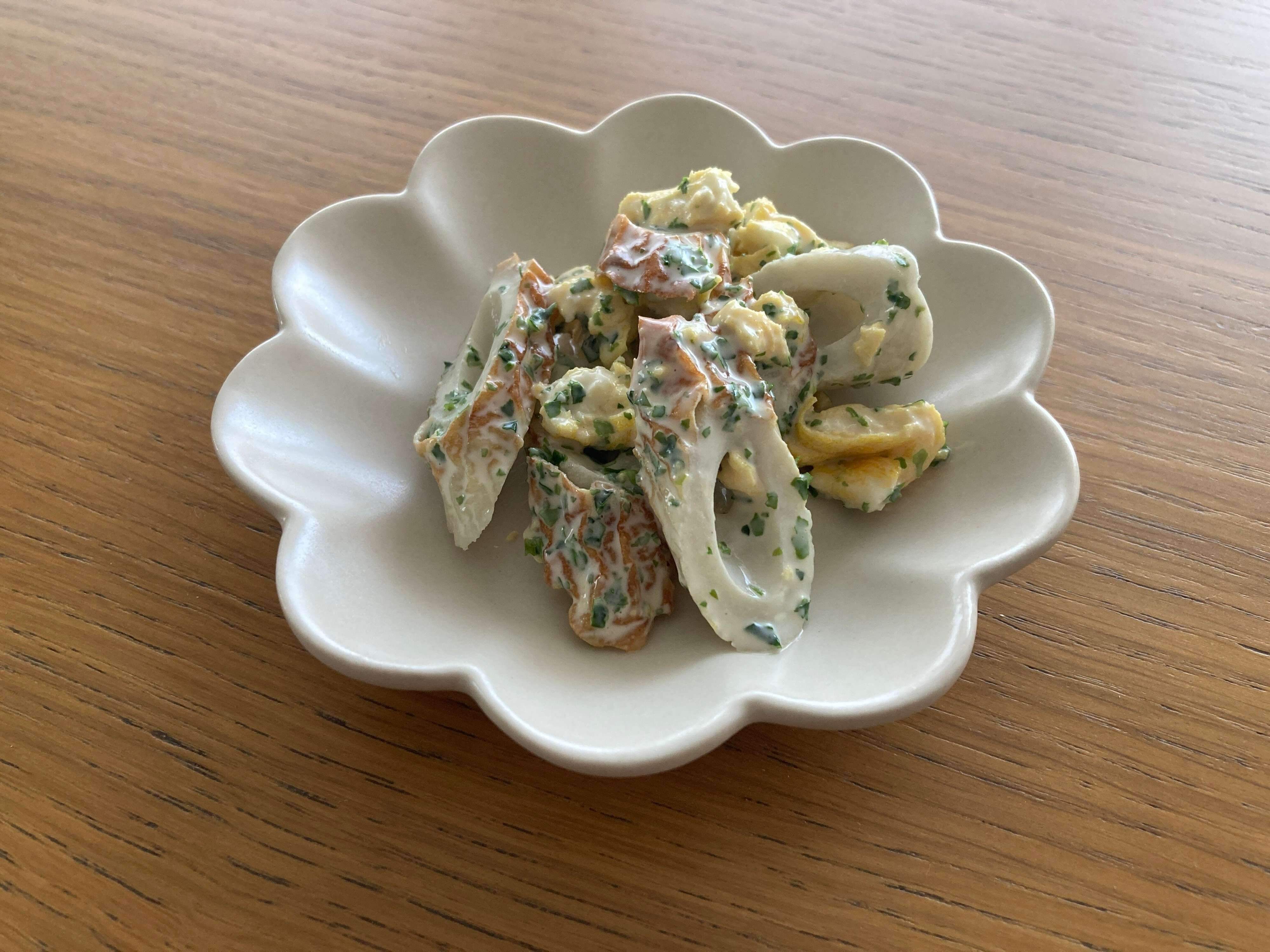 ちくわと炒り卵の青のりマヨ和え