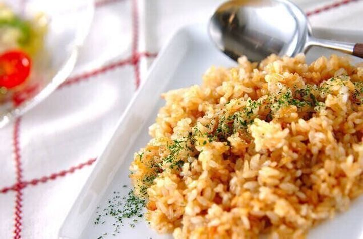 ニンニクさえあればできる!基本のガーリックライス