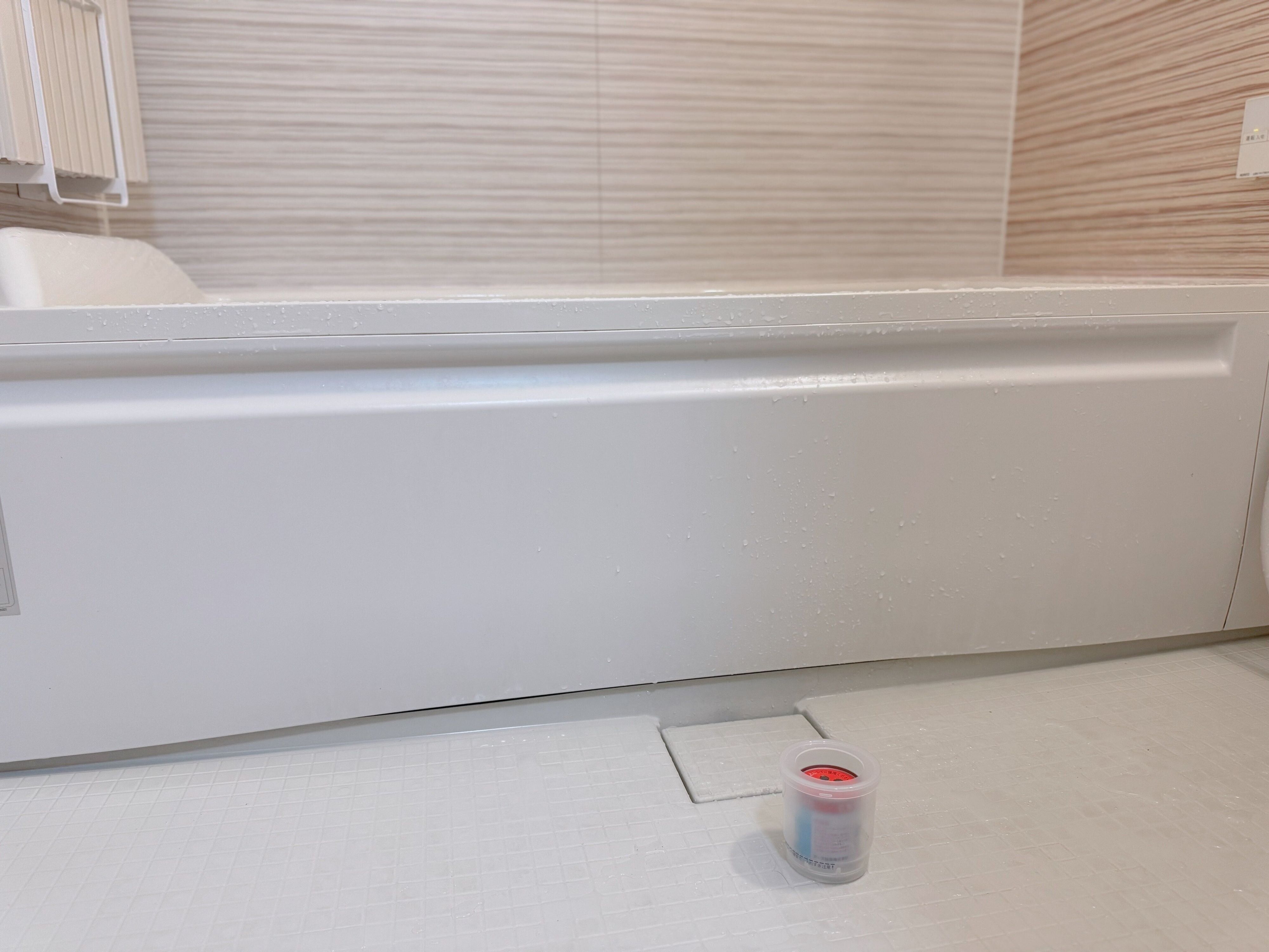 3．お風呂の防カビ剤（330円）