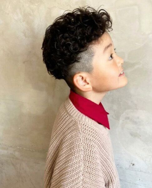 小学生の男の子の髪型 22最新 おしゃれヘアカタログ94選 いつもよりおしゃれになれる髪型を長さ別にご紹介 サンキュ