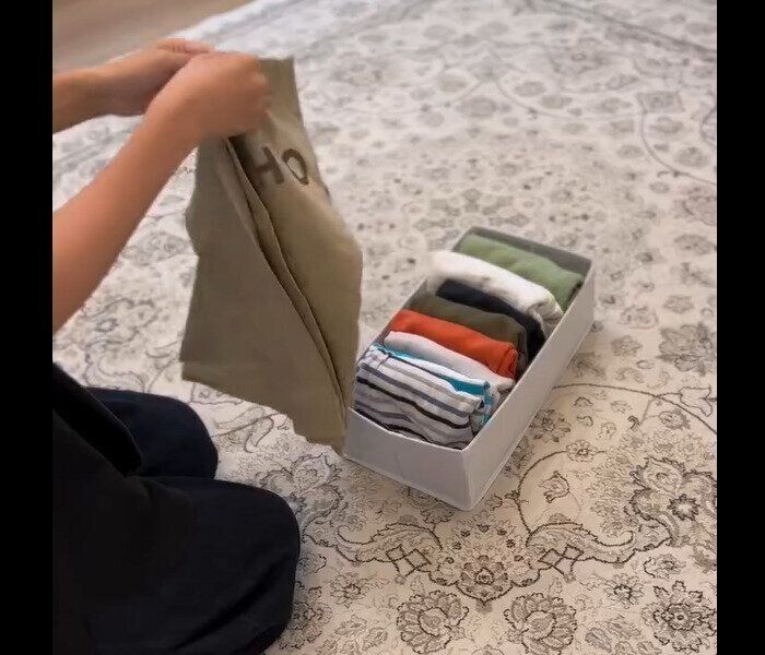 【ニトリ】衣替えが一瞬で終わる！引き出し整理ボックスM