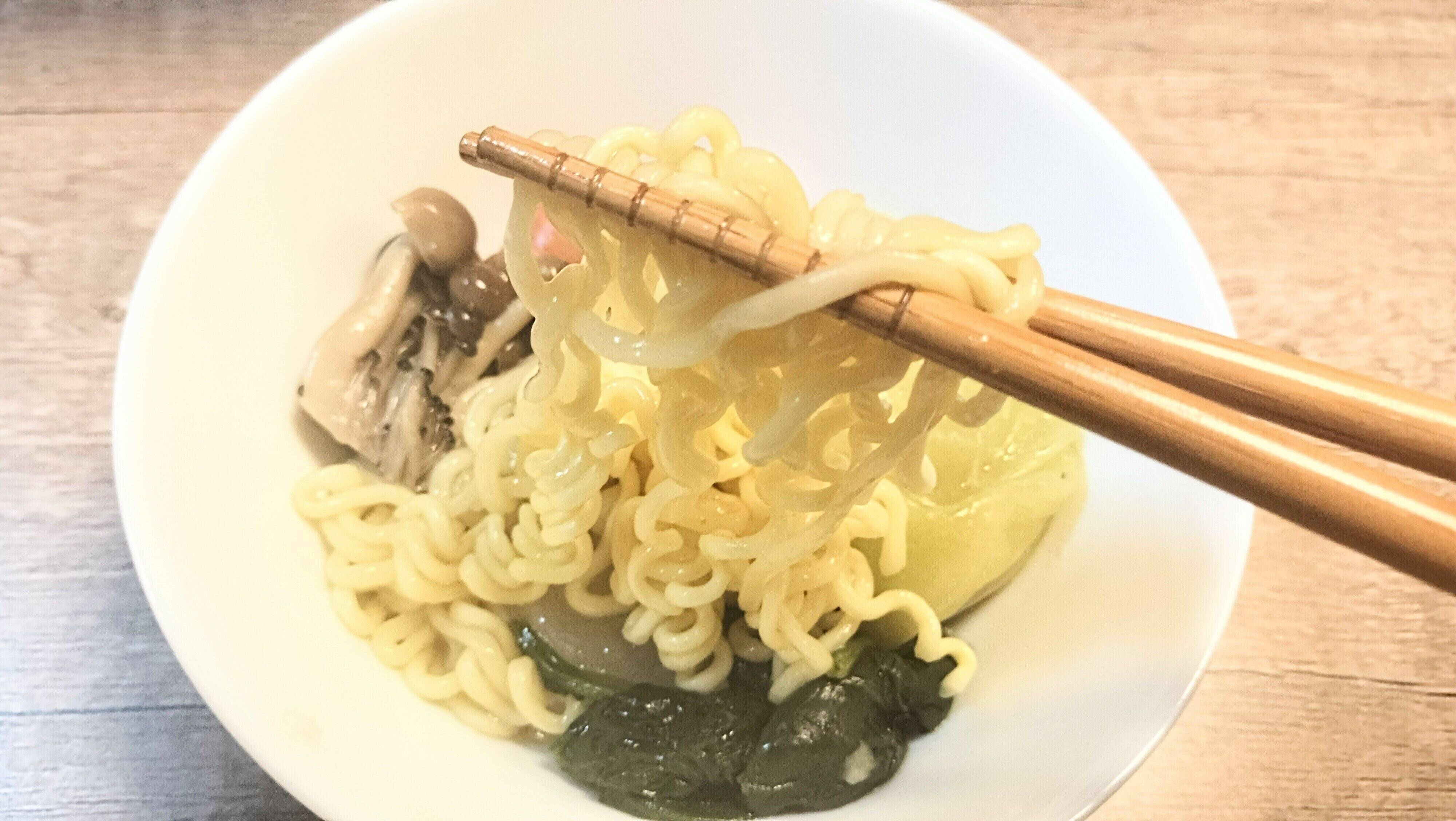ほどよい固さのサリ麺