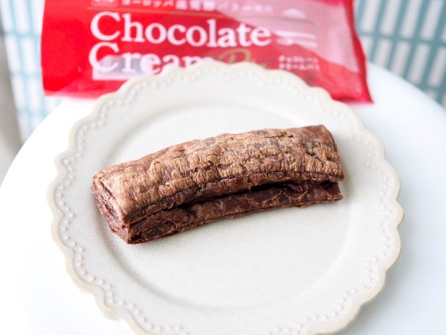 シャトレーゼ「ヨーロッパ産発酵バター使用 チョコレートクリームパイ」商品写真