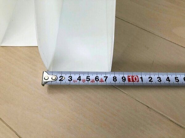 セリアA4スタンド厚さ