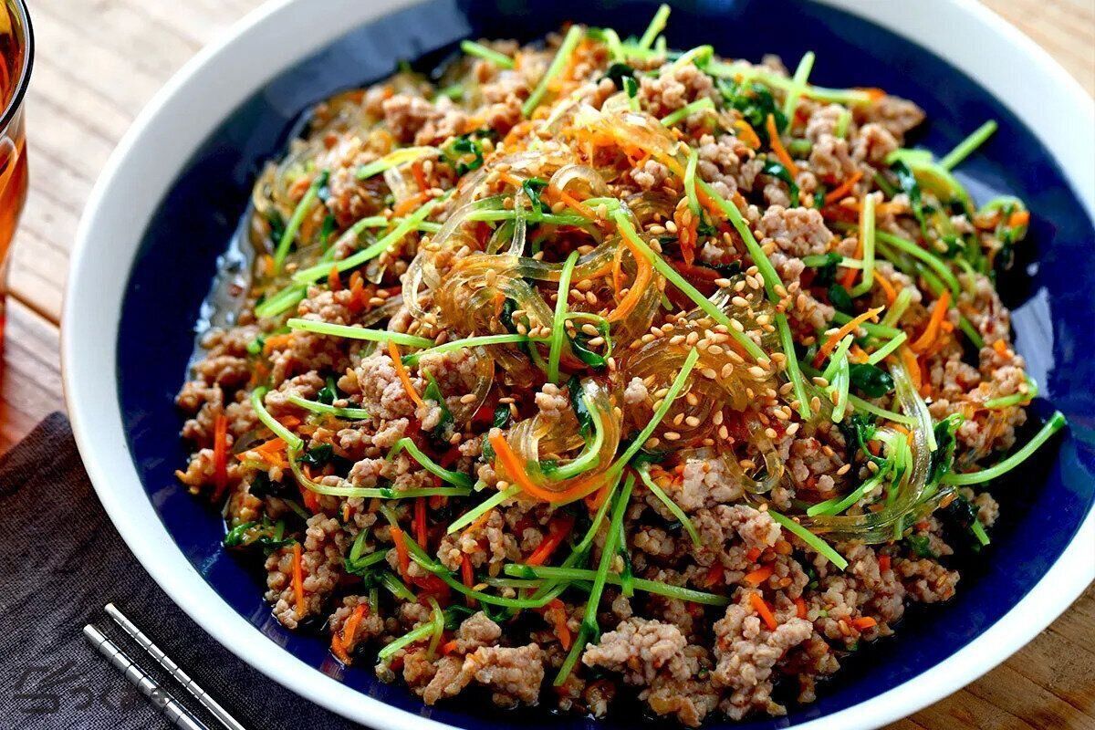 豆苗の塩チャプチェ