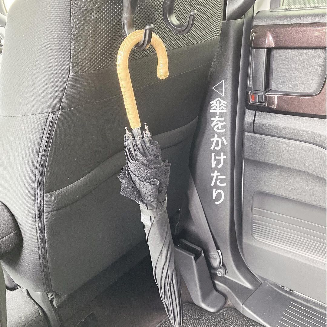 車内の収納を増やせる