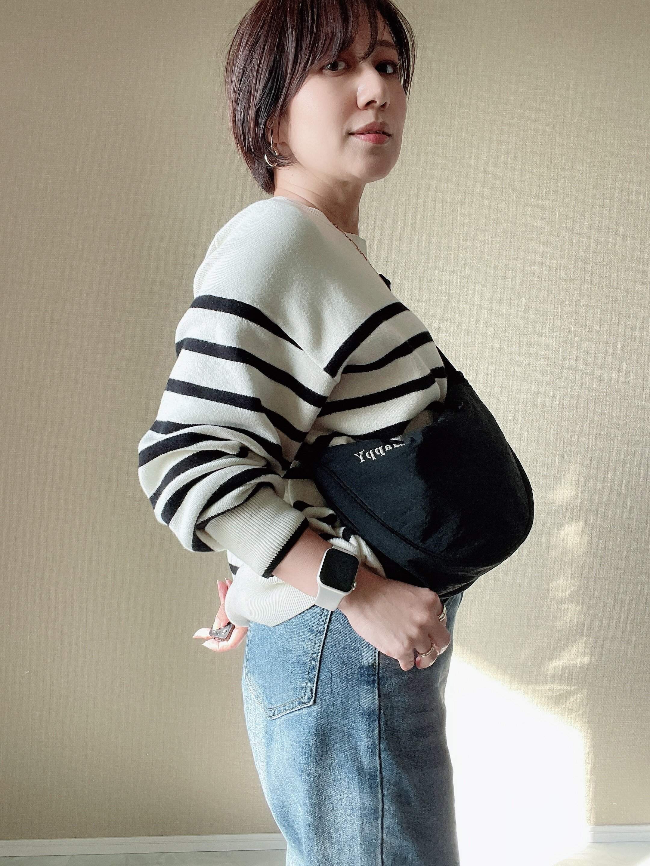 ユニクロ　ラウンドミニショルダーバッグ