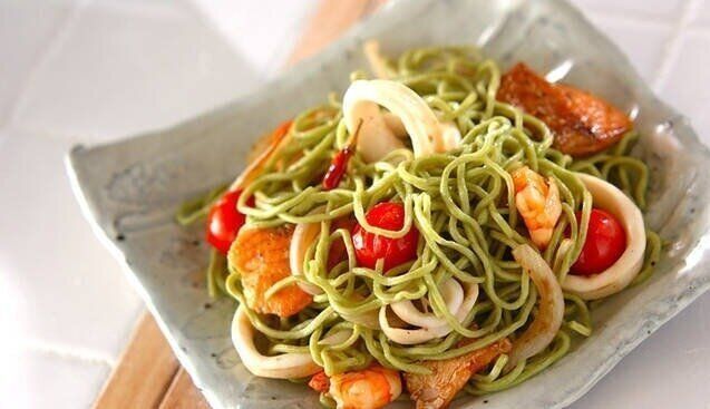 魚介のホウレン草パスタ