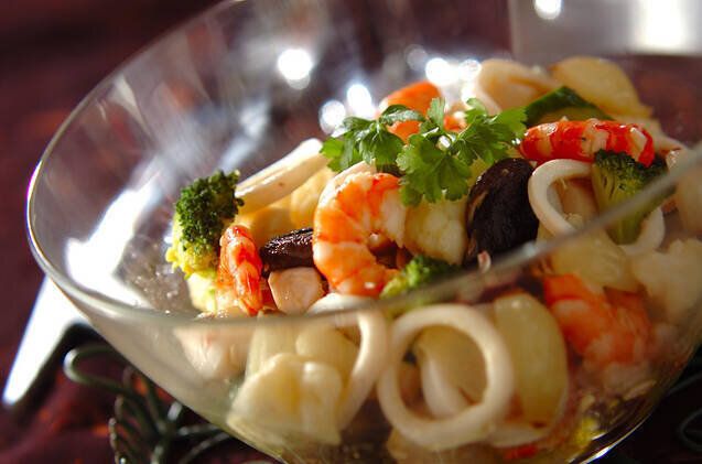 ブロッコリーを使ったサラダのレシピ