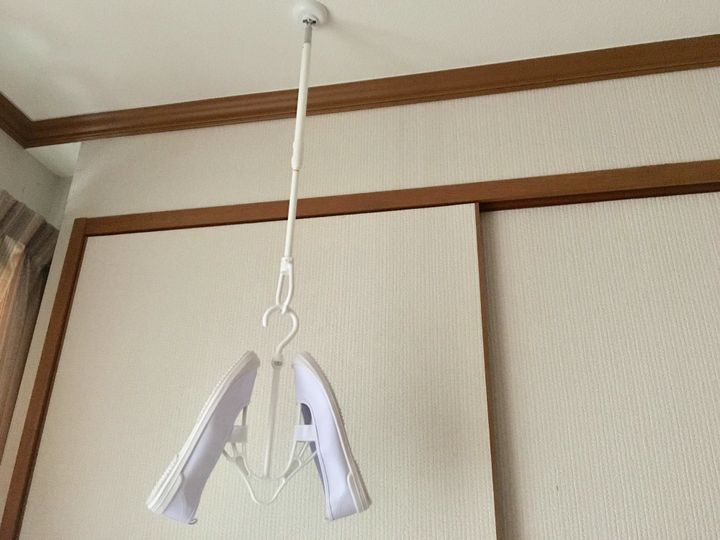さすがニトリ 部屋干しする場所に困ったときは後づけ で解決 サンキュ さすがニトリ 部屋干しする場所に困ったときは後づけ で解決 サンキュ
