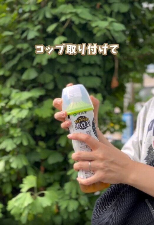 【キャンドゥ】ペットボトルにそのまま取り付けるだけ