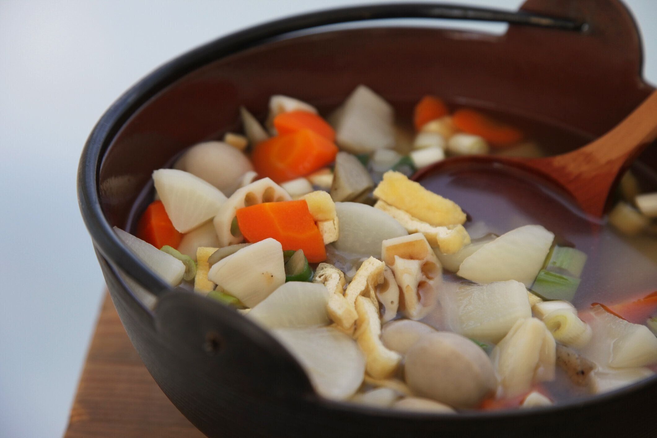 日本の野菜スープけんちん汁