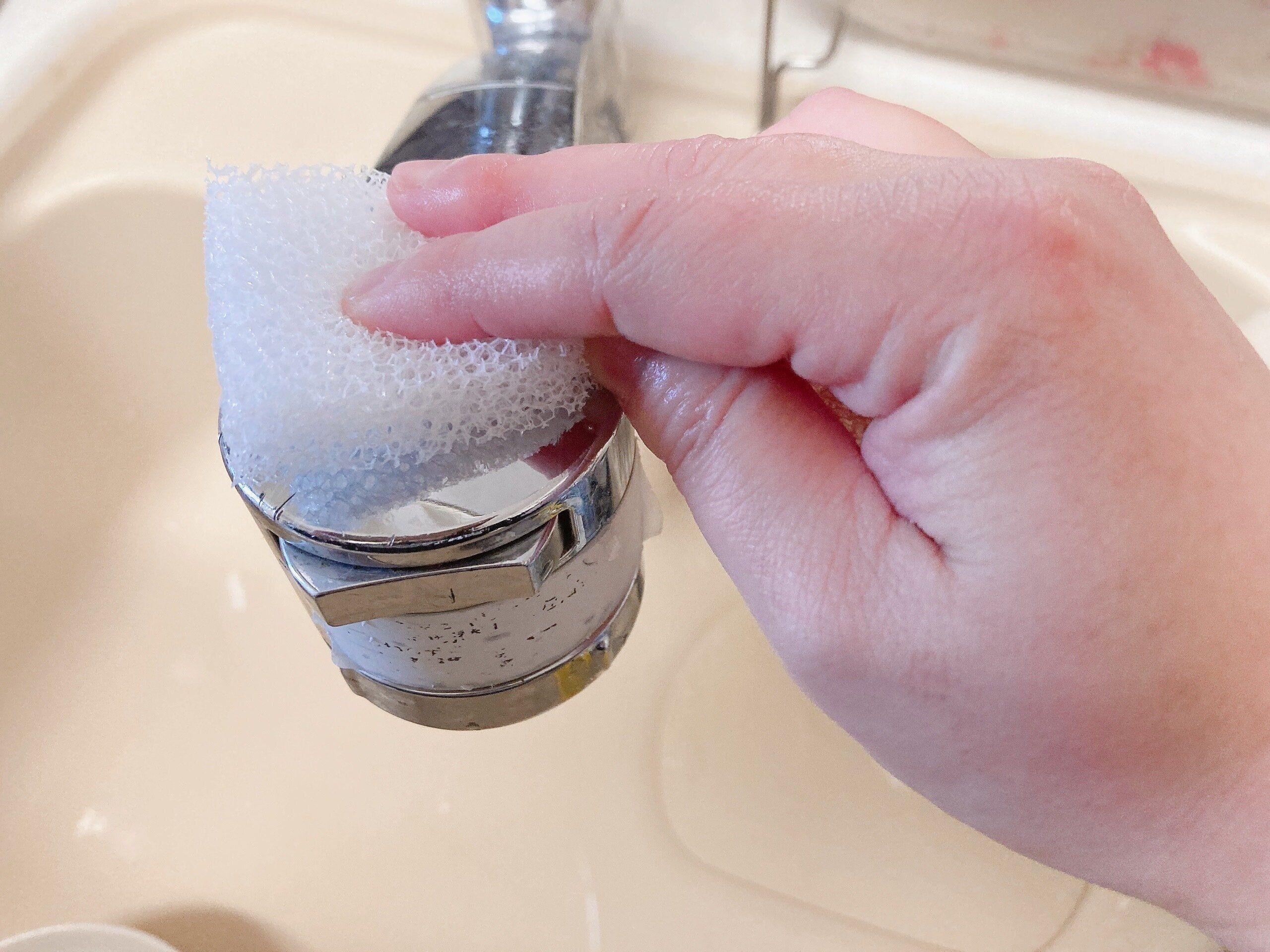 スリーコインズめくって使える薄手スポンジ