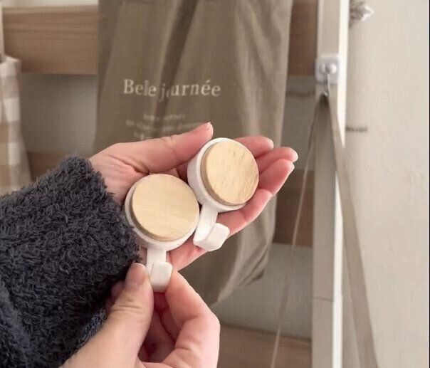 【ダイソー】高見えする！マグネットウッドポイントフック