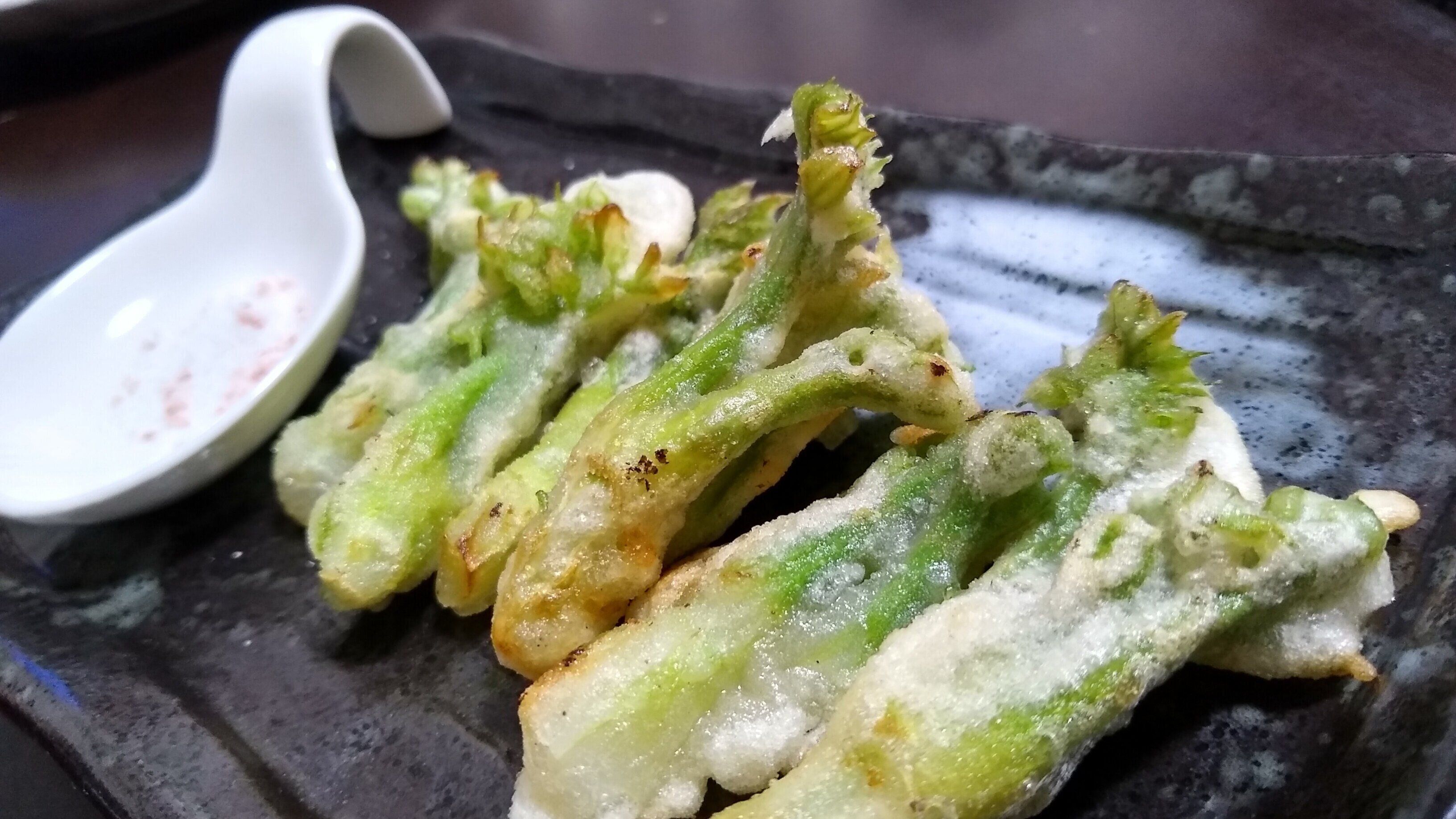 タラの芽の天ぷら