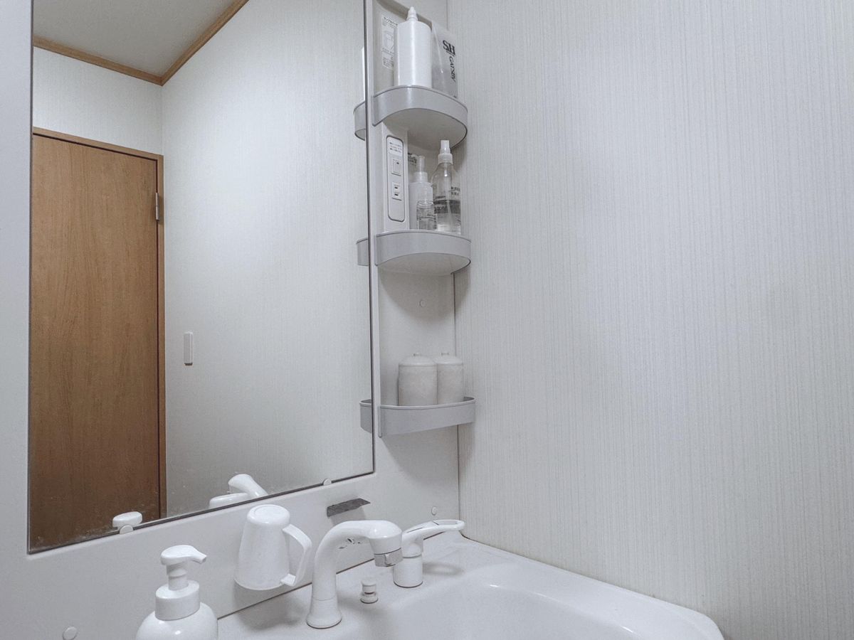 【シンプル洗面収納】フルオープンでもあきらめない!出しっぱなしでもスッキリさせるテク3選