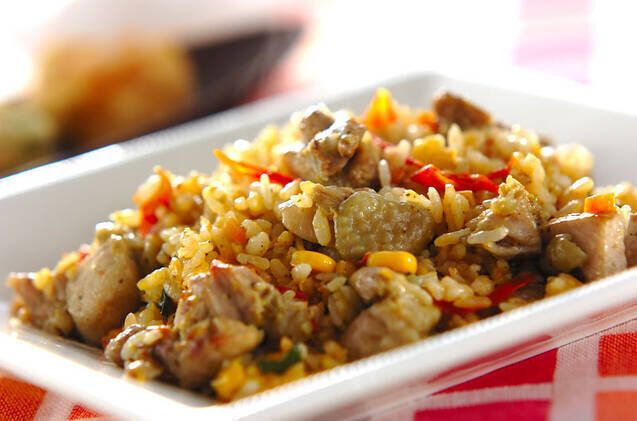 鶏肉のバジルチャーハン