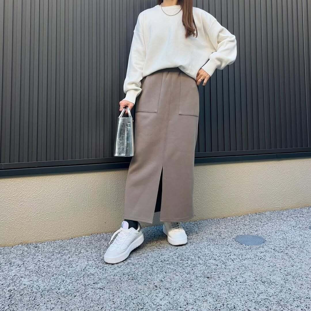 【ユニクロ】買って大正解！バッチリ着回せる「スムースコットンクルーネックセーター」をチェック